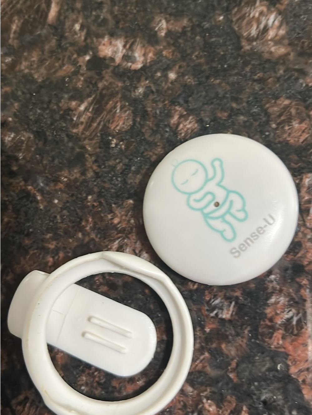 Sense U White Baby Movement Monitor and Clip